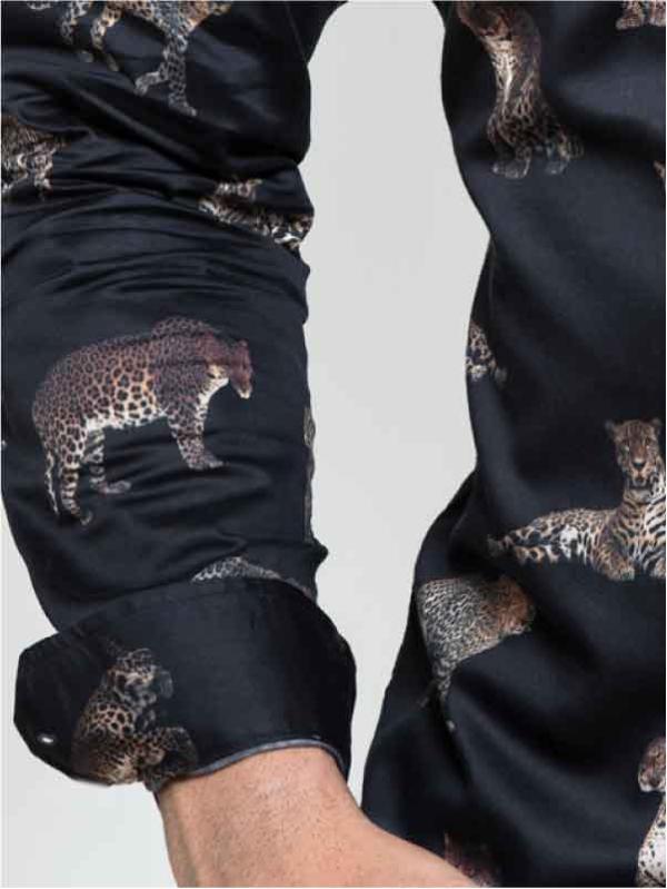 Snoop Black Printed Full Sleeve Single Cuff Slim Fit Party Wear Blended Shirt