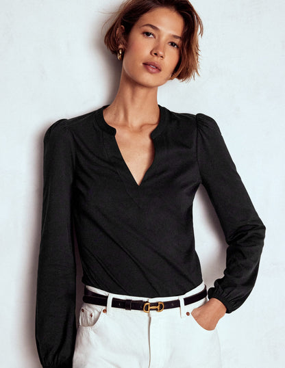 Supersoft Notch Top-Black
