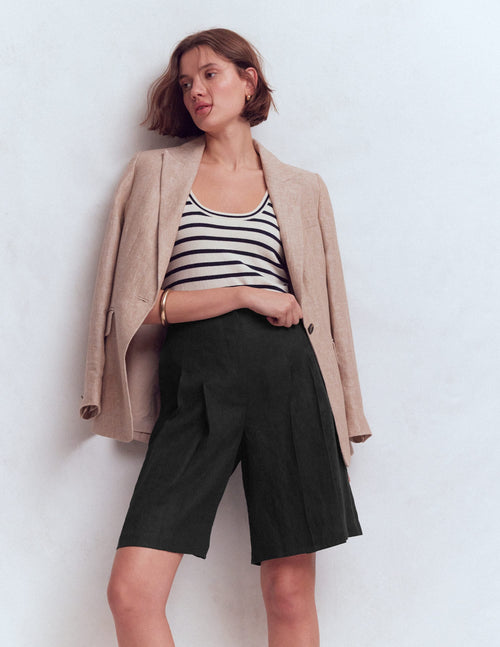 Highbury Pleated Linen Shorts-Black