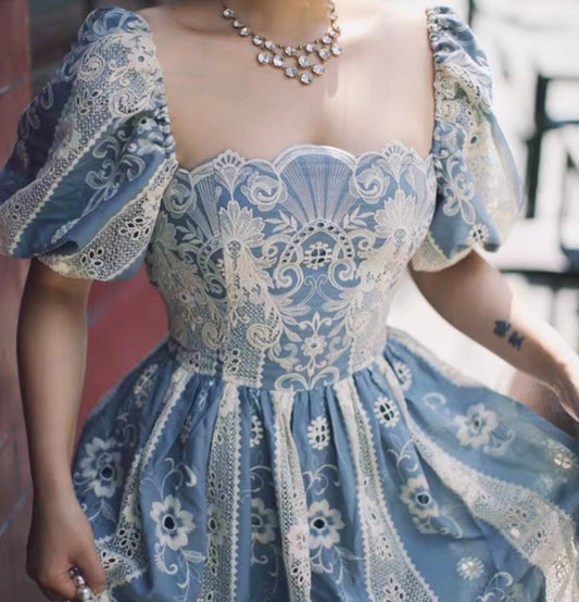 Silhouette romance dress