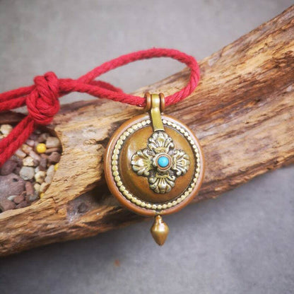 Acient Gau Ghau Shrine, Tibetan Buddhist Altar Amulet Pendant - Tibetan Buddhist amulet, front view