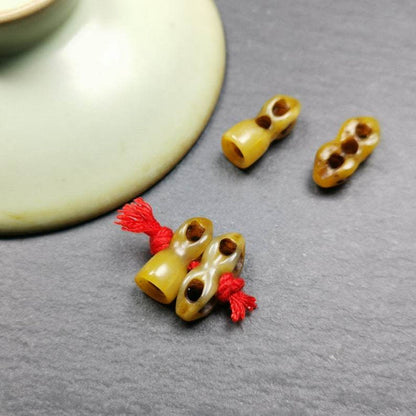 Amulet Vajra and Bell, Pendant for Mala,Prayer Beads - Tibetan Buddhist mala beads, close-up detail