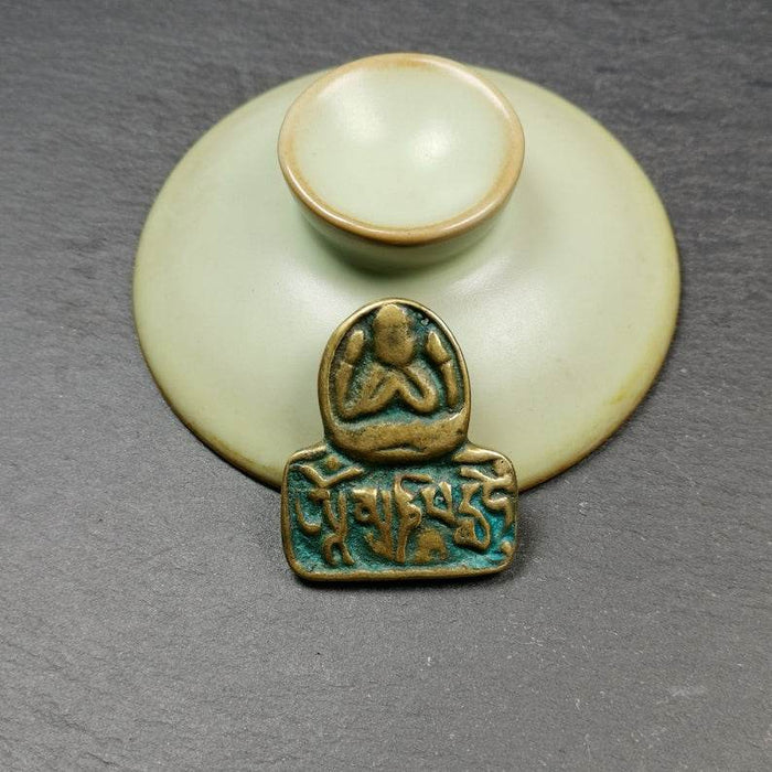 Amulet,Chenrezig Pendant Badge with Mantra Om Mani Padme Hum - Tibetan Buddhist amulet, view 4