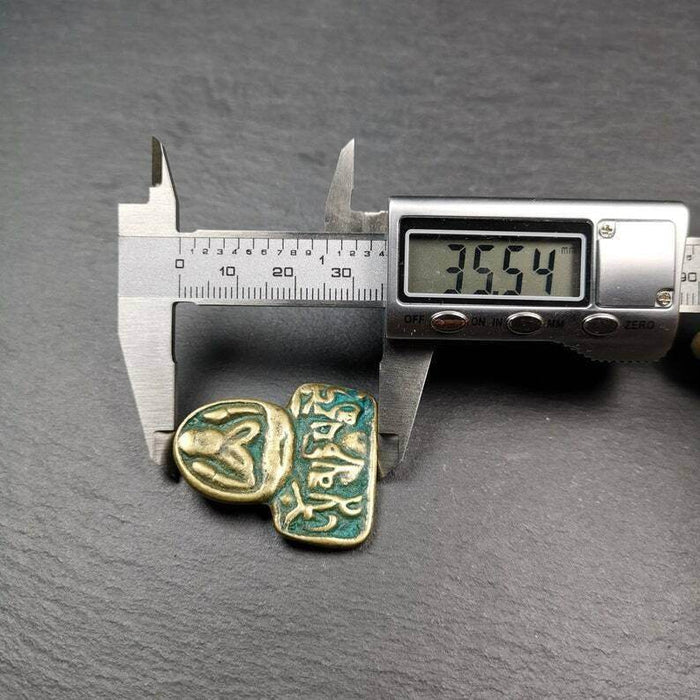 Amulet,Chenrezig Pendant Badge with Mantra Om Mani Padme Hum - Tibetan Buddhist amulet, view 7