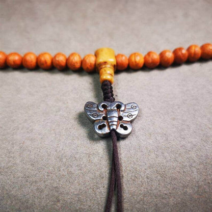 Amulet,Pendant for Mala - Tibetan Buddhist mala beads, detailed view