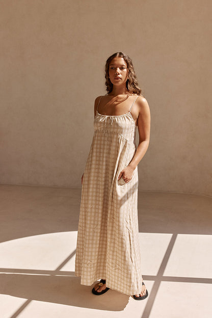 Lissa Dress