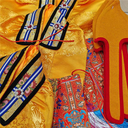 Buddha Statue Robe Clothes - Tibetan Buddhist statue, detailed view