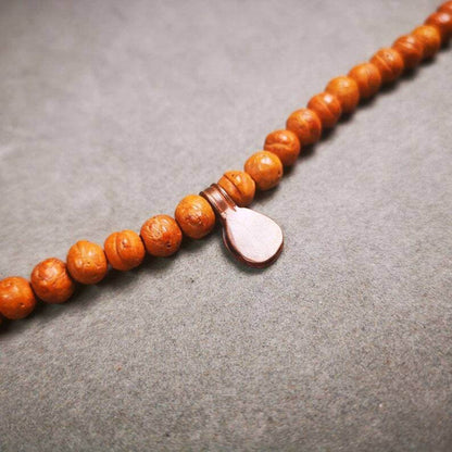 Buddhist Mala Counter Clip - Tibetan Buddhist mala beads, detailed view