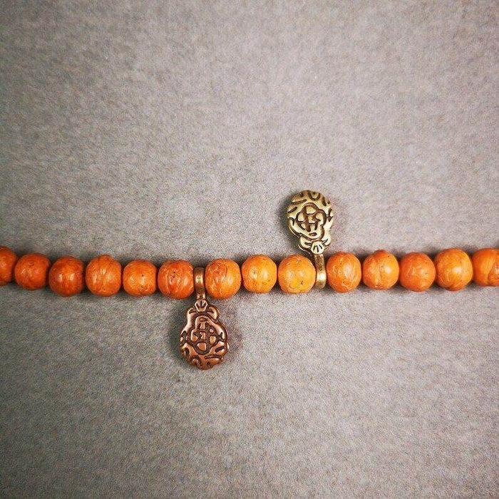Buddhist Mala Counter Clip,Mani Jewel Bum Counter Clip for Prayer Beads - Tibetan Buddhist mala beads, close-up detail