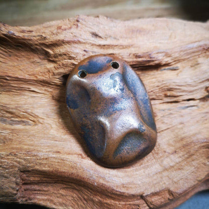 Citipati, Shmashana Adhipati - Tibetan tsa tsa mold, detailed view