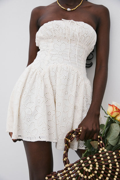 Aura Dress - Broderie