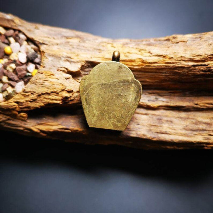Gau Ghau Shrine, Altar Amulet Pendant - Tibetan Buddhist amulet, close-up detail