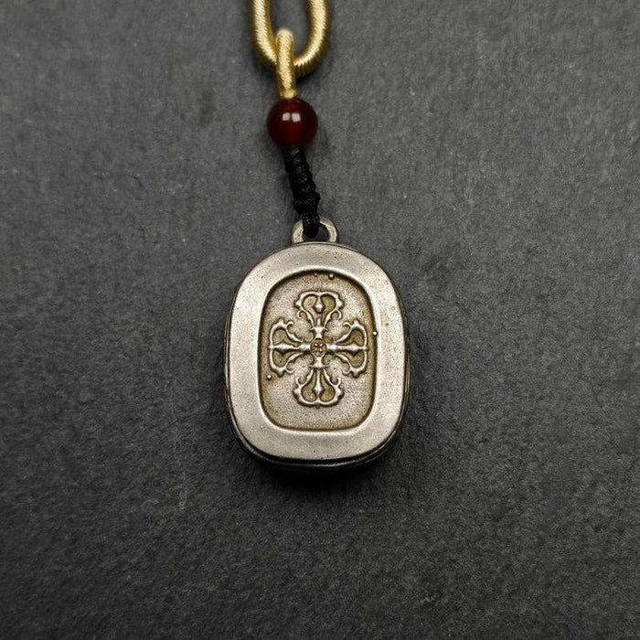 Gau Ghau Shrine, Altar Amulet Pendant - Tibetan Buddhist amulet, close-up detail