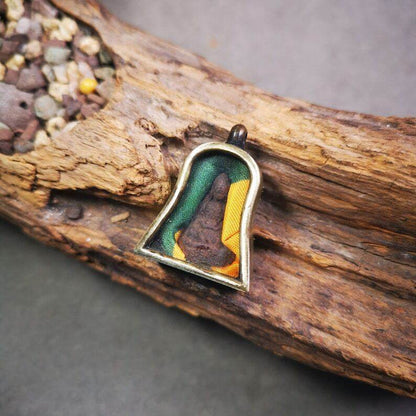 Gau Ghau Shrine, Je Tsongkhapa,Losang Drakpa,Buddhist Altar Amulet Pendant - Tibetan Buddhist amulet, front view