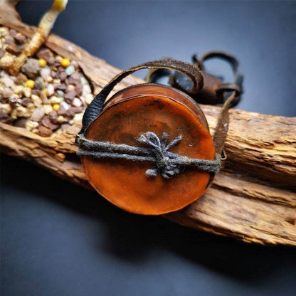 Gau Ghau Shrine of Bhaisajyaguru,Medicine Buddha, Buddhist Altar Amulet Pendant - Tibetan Buddhist amulet, detailed view