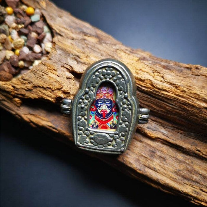 Gau Ghau Shrine,Shri Devi,Drashi Lhamo,Zashi Lhamo,Buddhist Altar Amulet Pendant - Tibetan Buddhist amulet, front view