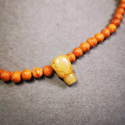 Guru Bead, T-drilled 3-Hole Bead for Prayer Bead - Tibetan Buddhist art, detailed view