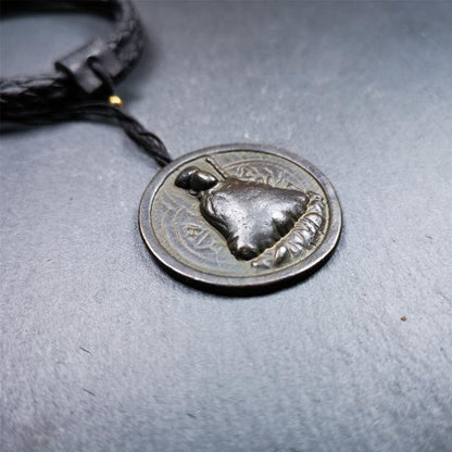 Guru Rinpoche Pendant 1.4" - Tibetan Buddhist art, view 7