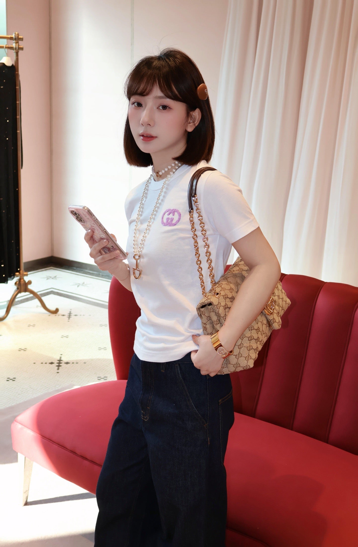 2026 Women’s GU Embellished Interlocking Short-Sleeved Top (DD107)