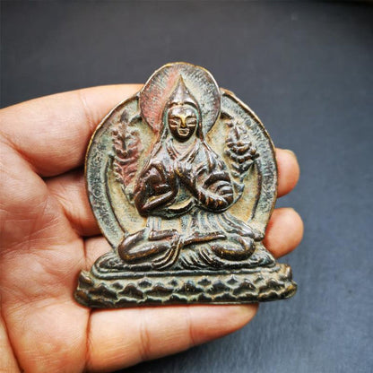 Je Tsongkhapa Statue 2.83" - Tibetan Buddhist statue, detailed view