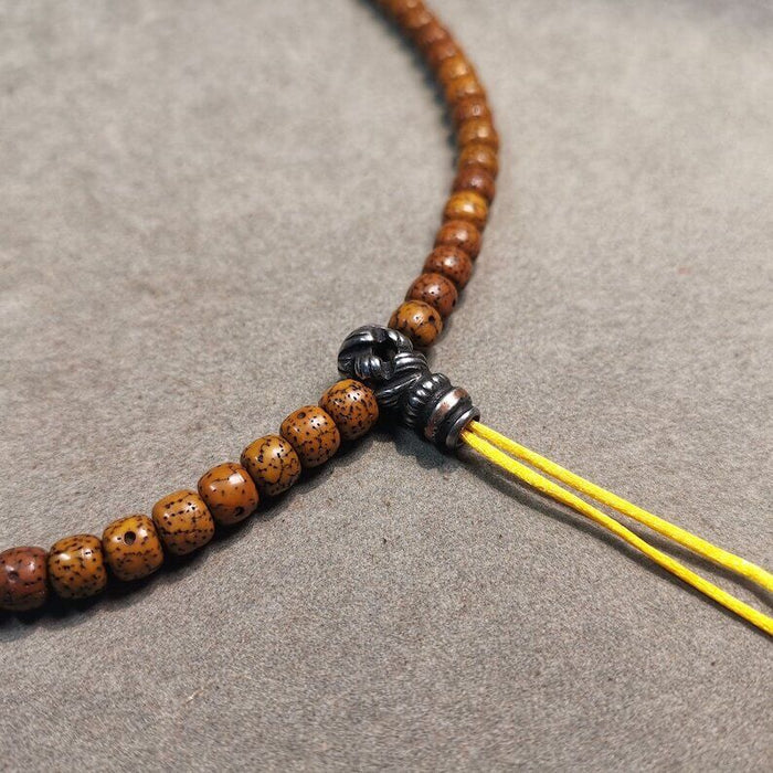 Lucky Knot T-drilled 3-Hole Bead for Prayer Bead,0.8" - Tibetan Buddhist art, detailed view