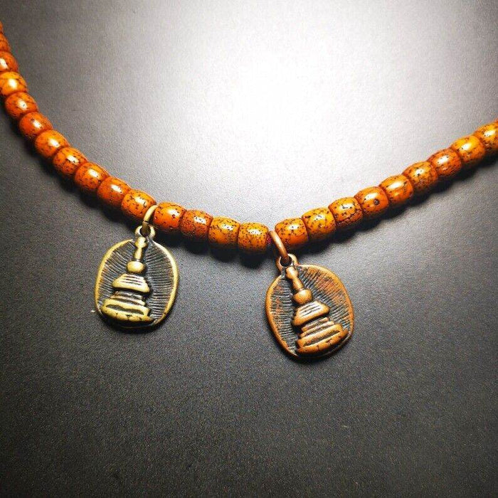 Mala Amulet,Stupa Pendant - Tibetan Buddhist mala beads, detailed view