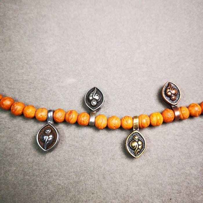 Mala Counter Clip 0.98" - Tibetan Buddhist mala beads, detailed view