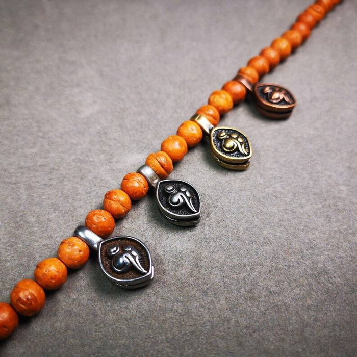Mala Counter Clip 0.98" - Tibetan Buddhist mala beads, close-up detail