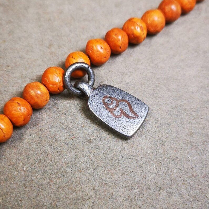 Mala Pendant,Shankha Conch Amulet 0.84" - Tibetan Buddhist mala beads, close-up detail
