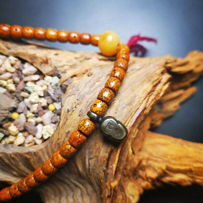 Mala Pendant,Skull Shape Bum Counter Clip for Prayer Beads - Tibetan Buddhist mala beads, detailed view