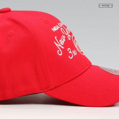 NEW YORK KNICKS 3X NBA FINALS CHAMPIONS SCRIPT LOW PRO RED MITCHELL & NESS SNAPBACK HAT