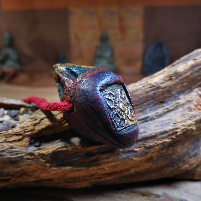 Niang La Tsa Tsa Statue Amulet,Stupa Pendant,2.52" - Tibetan Buddhist amulet, detailed view