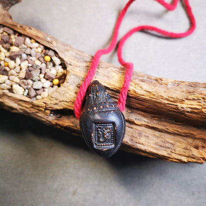 Niang La Tsa Tsa Statue,Stupa Amulet,Pagoda,Scorpion Stamp - Tibetan Buddhist amulet, detailed view