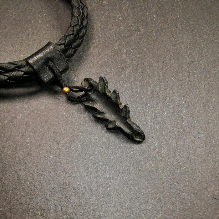 Obsidian Scorpion Amulet 1.26" - Tibetan Buddhist amulet, view 4