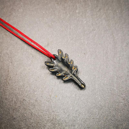 Obsidian Scorpion Amulet 1.38" - Tibetan Buddhist amulet, view 6