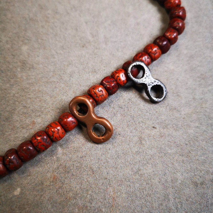 Old Mala Clip, Mala Pendant Connecting Ring - Tibetan Buddhist mala beads, front view