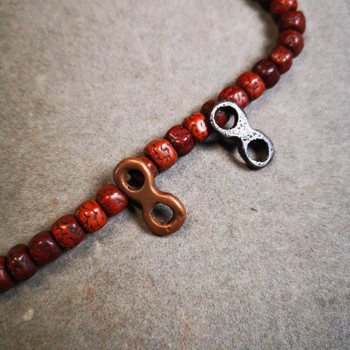 Old Mala Clip, Mala Pendant Connecting Ring - Tibetan Buddhist mala beads, front view