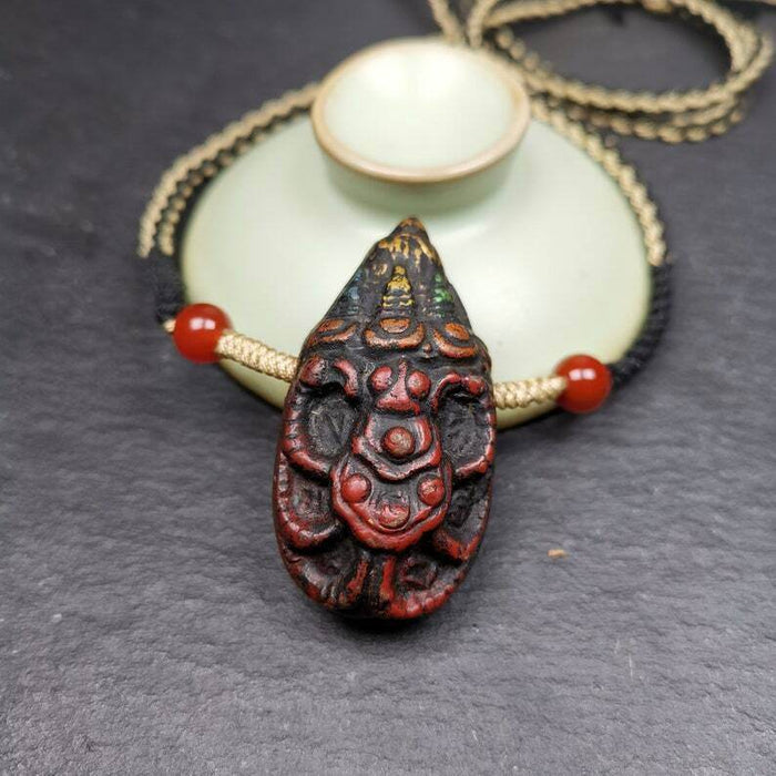 Old Tibetan Tsa Tsa Amulet, Scorpion Guru of Padmasambhava,Scorpion Terma Amulet - Tibetan tsa tsa mold, detailed view