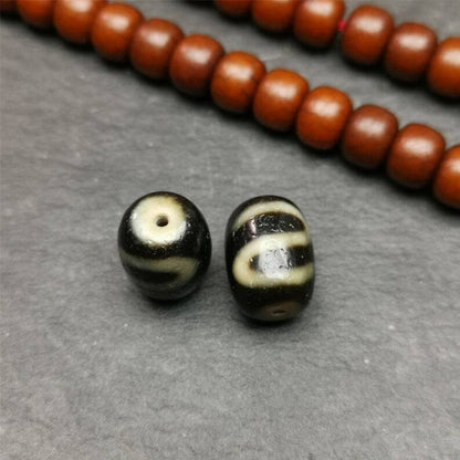 Pair of Dzi Bead 0.47" - Tibetan dzi bead, view 6