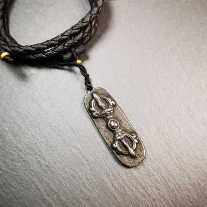 Vajra Pendant 1.96" - Tibetan Buddhist vajra, detailed view