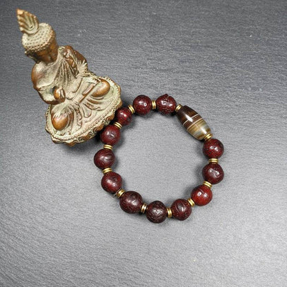 Wrist Mala, Bodhi Seed Beads Bracelet - Tibetan Buddhist mala beads, front view