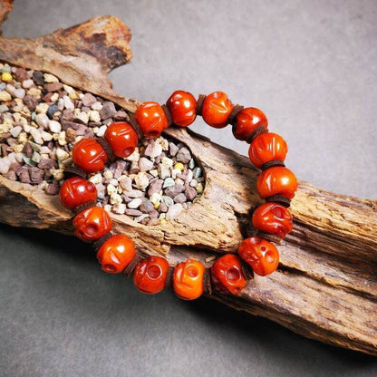 Wrist Mala Bracelet,10mm Skull - Tibetan Buddhist mala beads, front view