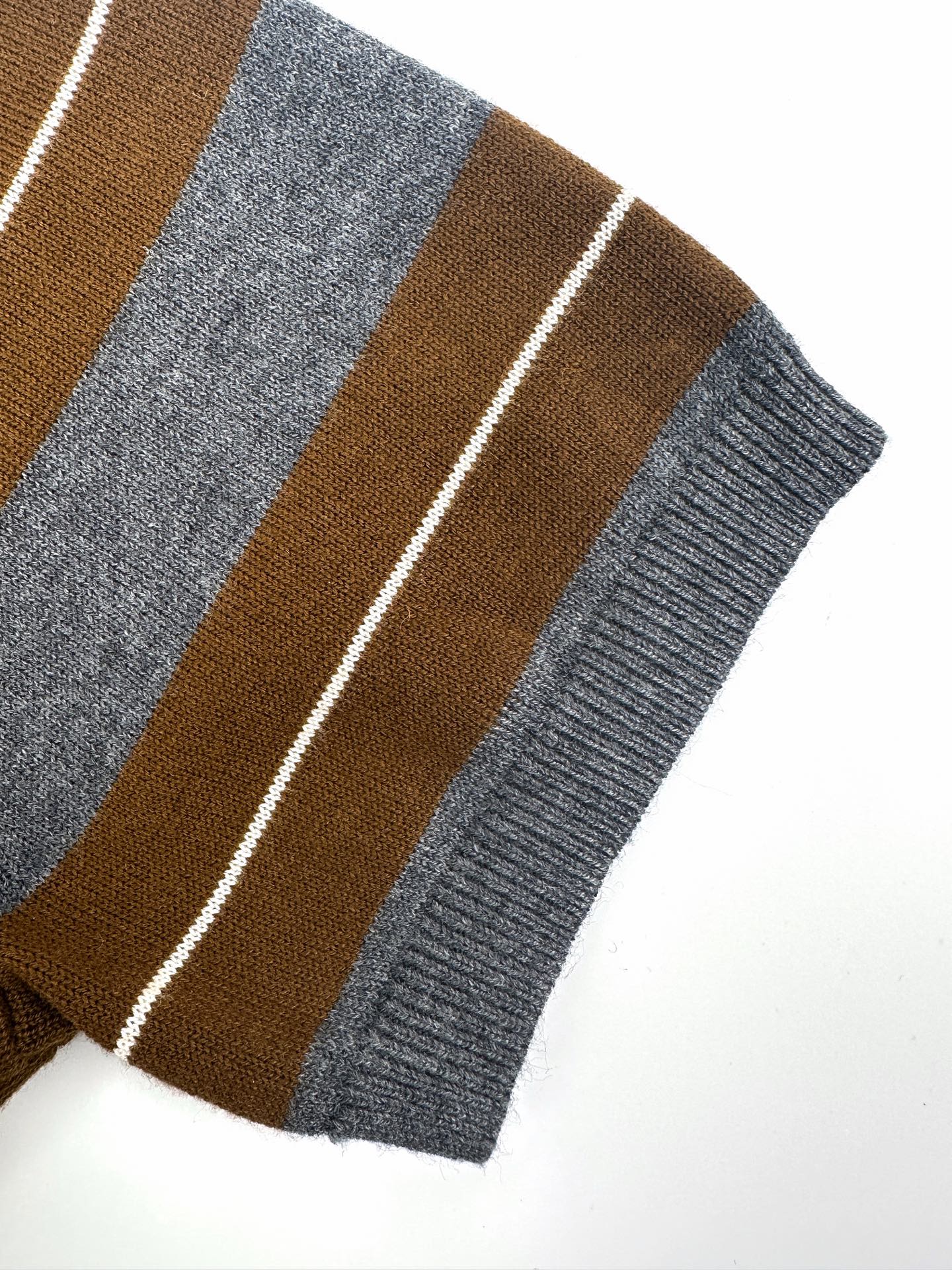 2026 Women’s MM Logo Jacquard Striped Jumper  (FF711)