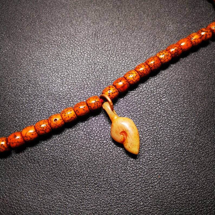 Yak Bone Carved Conch Prayer Bead Pendant,Bead Counter Clip Amulet for Mala - Tibetan Buddhist mala beads, view 4
