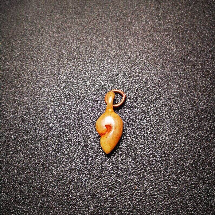 Yak Bone Carved Conch Prayer Bead Pendant,Bead Counter Clip Amulet for Mala - Tibetan Buddhist mala beads, view 5